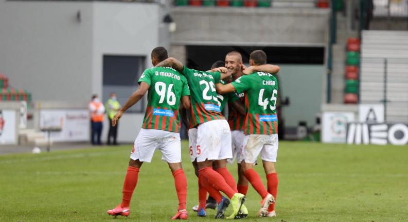 PORTUGUÊS: Lanterna encerra jejum e volta a vencer após cinco meses