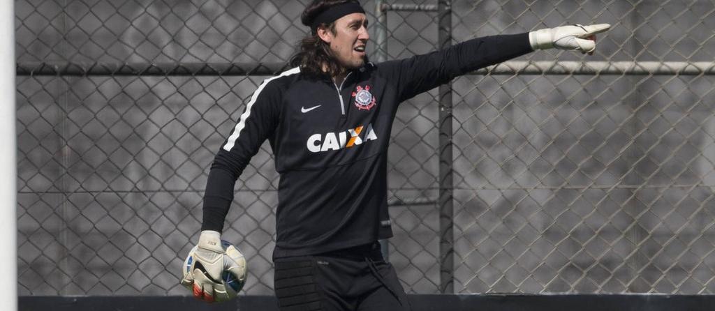 Ídolo revela que foi um dos jogadores que tiveram Covid-19 no Corinthians