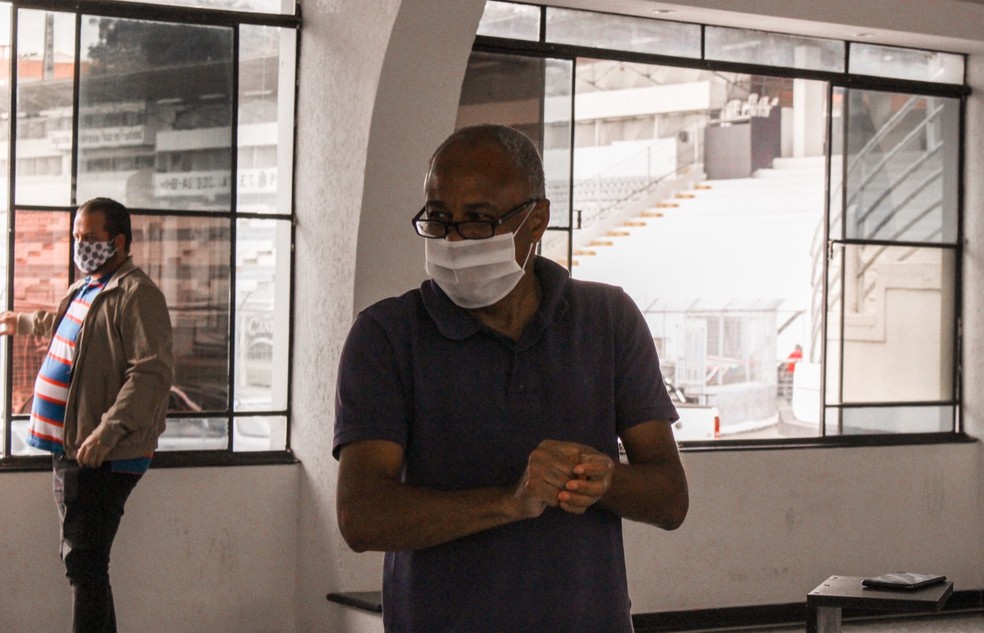 Presidente da Ponte fala em reforços e nega briga para mudar rebaixamento