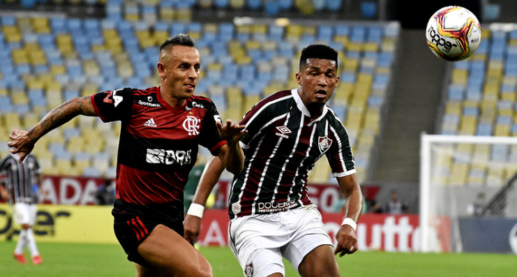 Clássico no Maracanã foi bem movimentado