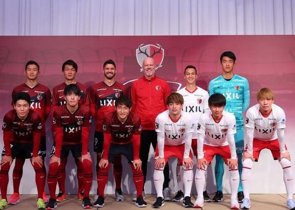 Campeão da Série B pelo RB Bragantino, técnico tem 0% de aproveitamento no Japão