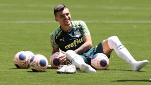 Time do Brasileirão acerta contratação de lateral do Palmeiras