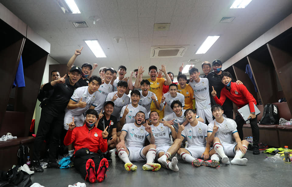 Atacante ex-Corinthians e Ponte volta a brilhar na Coreia e faz seu oitavo gol