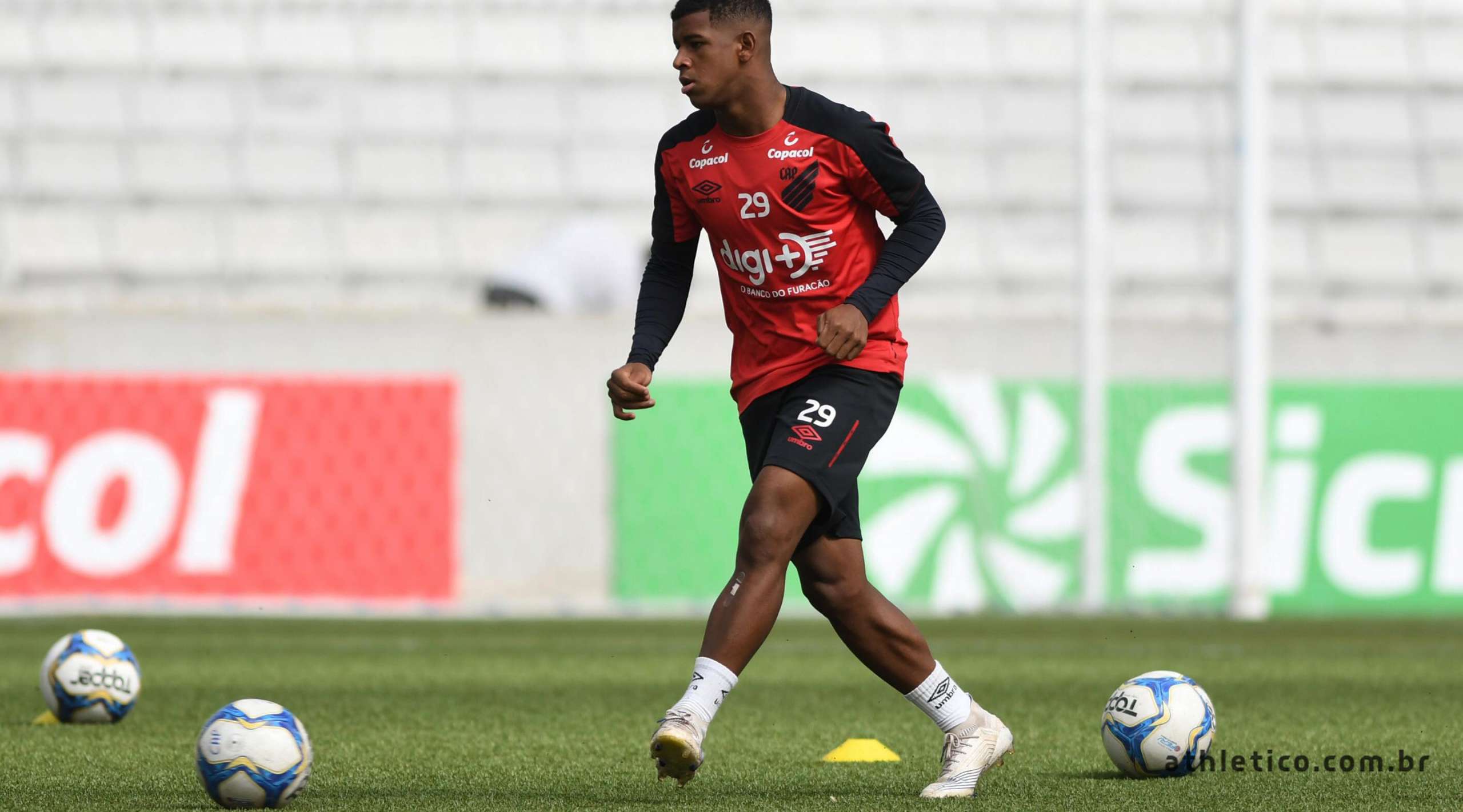 Santa Cruz fecha parceria com time da Série A e anuncia primeiros nomes