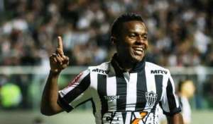 Meia do Atlético-MG é oferecido, mas ouve 'não' do São Paulo