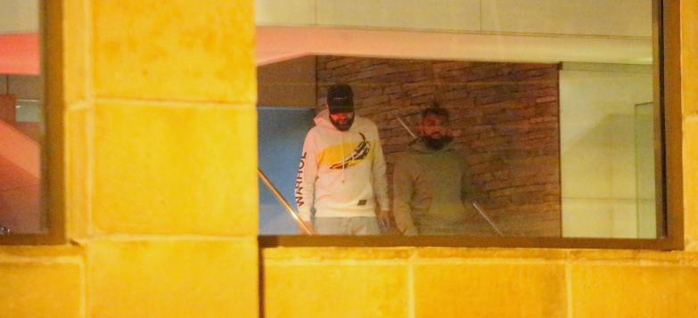 Em véspera da final, atacante do Fla fura quarentena e vai a restaurante com amigos