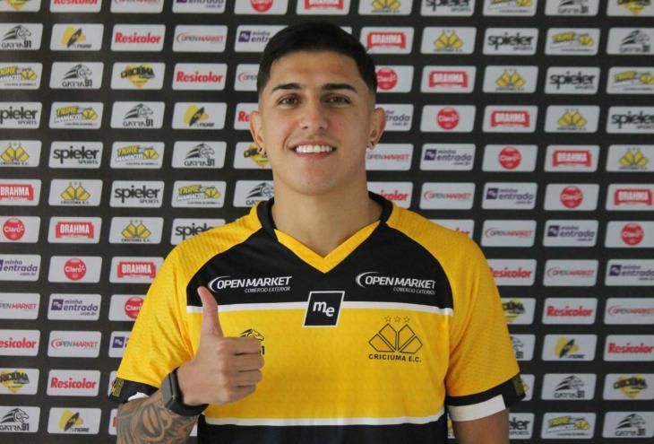Em apresentação, ex-meia do Concórdia exalta tradição do Criciúma