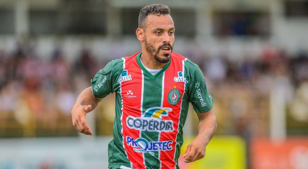 Moisés se apresenta na Ponte Preta nesta sexta-feira - Ricardo Artifon / Concórcia AC