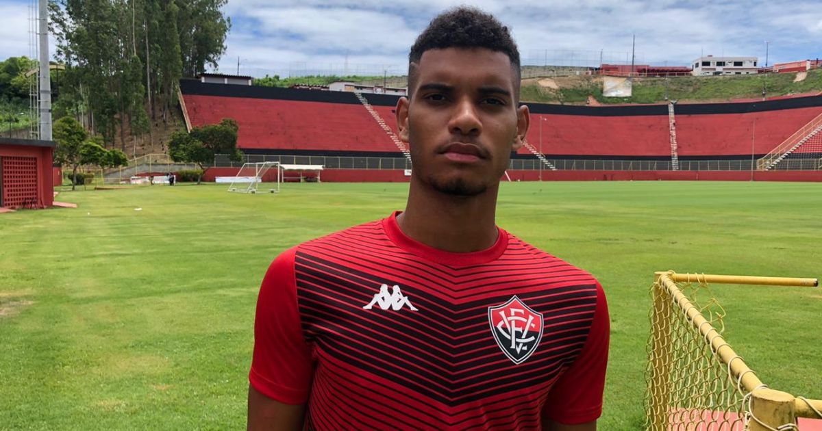 Jovens em alta! Time da Série B recebe sondagens por joias e promove três da base