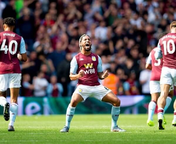 Inglês: Ex-volante do Vasco pode ser contratado pelo Manchester City