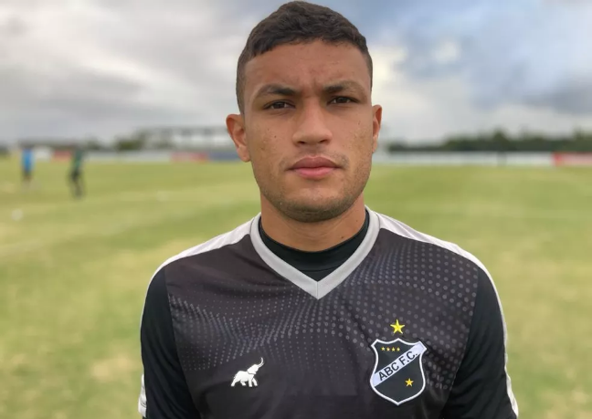 Potiguar: Atacante ex-Brasiliense troca Juazeirense pelo ABC