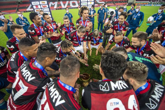 Após título, titular do Flamengo tem lesão confirmada. Confira quem é!