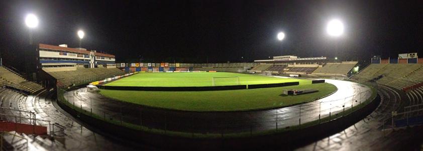 Prefeitura libera jogos em Curitiba mesmo com bandeira laranja