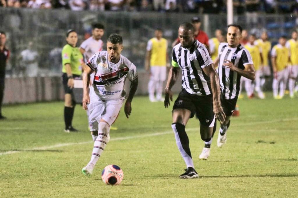 CEARENSE: Fortaleza enfrenta Guarany em busca de vaga para final; Ceará joga domingo