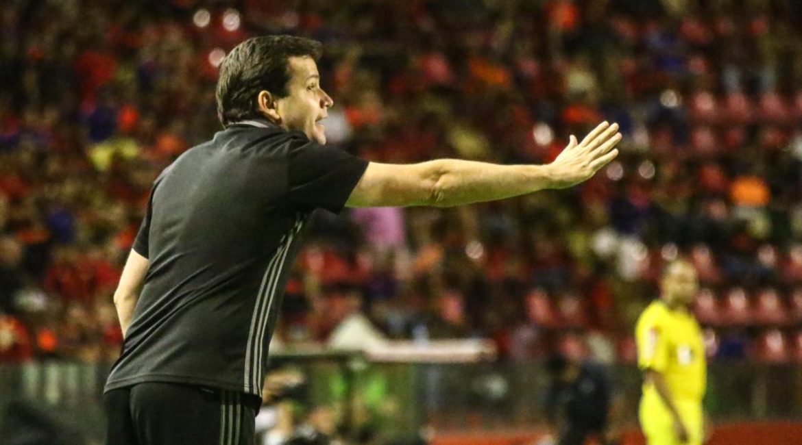Pernambucano: Técnico do Sport lamenta eliminação e já pensa na Copa do Nordeste