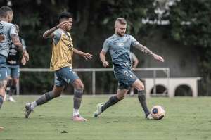 Atacante entra na Justiça e é outro que pode trocar o Santos pelo Atlético-MG