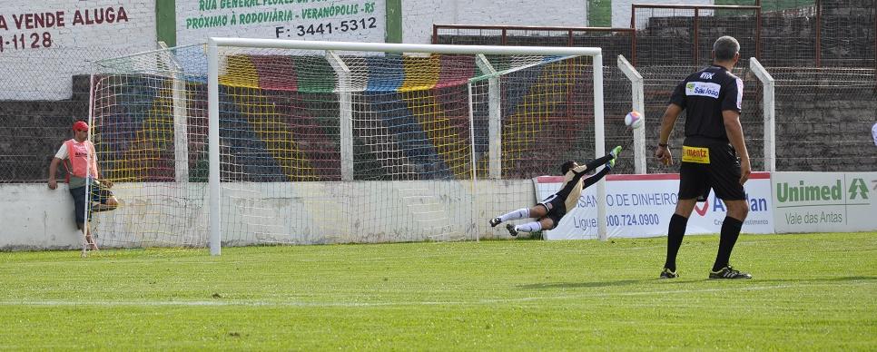 FGF acata determinação de Prefeitura e adia clássico no Gauchão