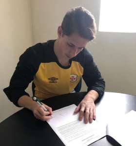 Visando retomada do Paulista A2, Portuguesa Santista promove goleiro da base