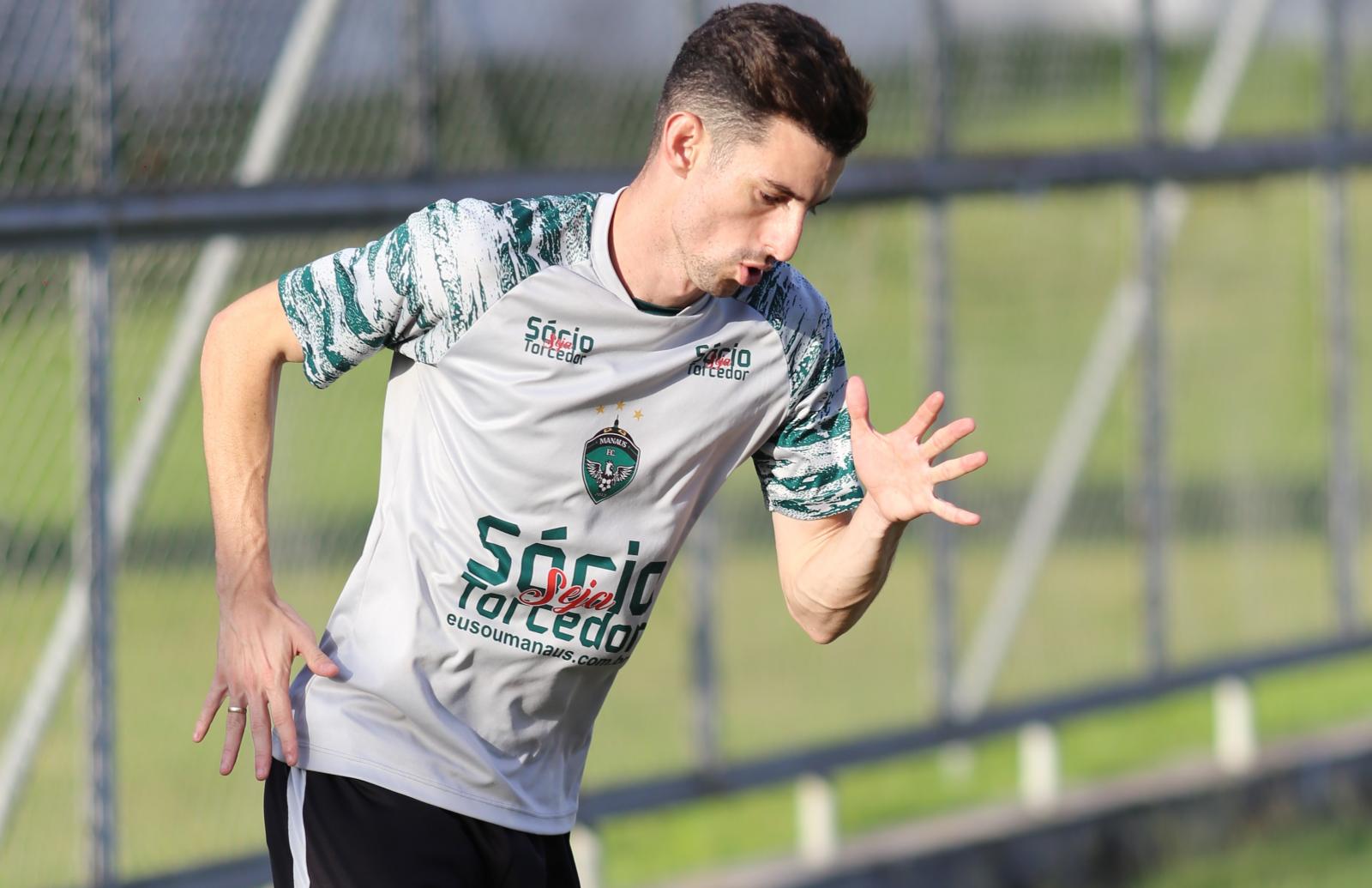 Time da Série C anuncia saída de atacante que participou do acesso