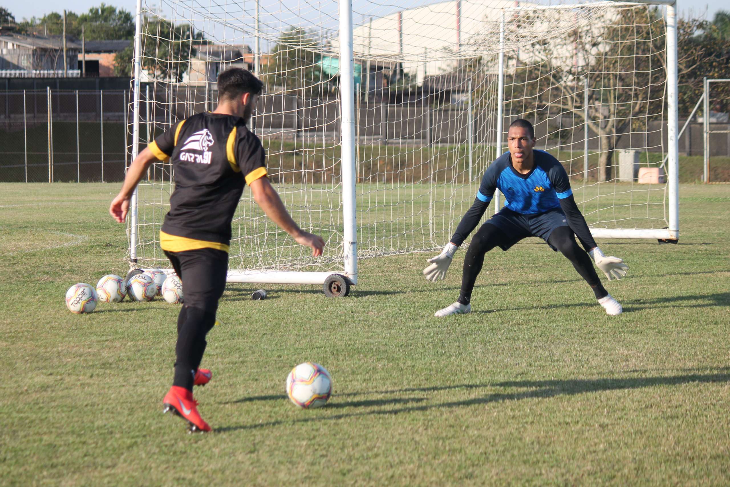 Catarinense: Criciúma aprimora finalizações para partida de volta das quartas