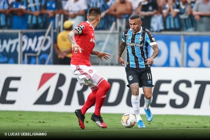 Jorge Jesus indica e Benfica deve ir atrás de atacante do Grêmio