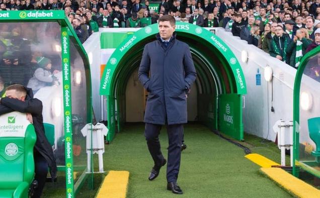 Cuidado, Rangers! Clube da Inglaterra sonha com Steven Gerrard