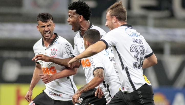 Corinthians respira e ainda sonha com classificação. Foto: Rodrigo Coca - Agência Corinthians