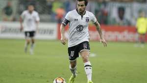 Após derrota para o Corinthians, palmeirenses pedem por Valdivia nas redes sociais