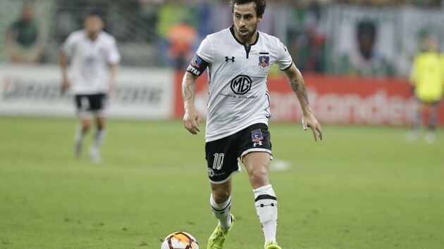 Após derrota para o Corinthians, palmeirenses pedem por Valdivia nas redes sociais