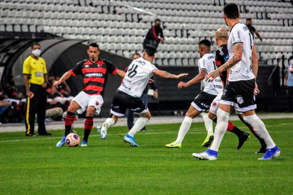 Inter de Limeira levou a melhor sobre o Oeste (Foto: Jeferson Vieira/Oeste)