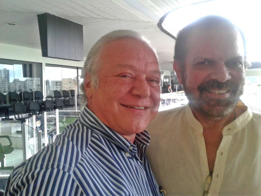 José Eduardo Rodrigues não poupou elogios a Reinaldo Carneiro Bastos (Foto: Oscar Silva)