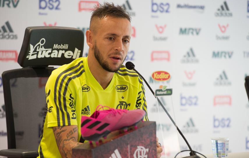 Rafinha aponta falhas da diretoria do Flamengo na saída de Jorge Jesus