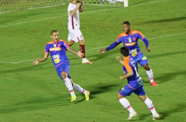 Bahia e Fortaleza entram como favoritos nas quartas da Copa do Nordeste