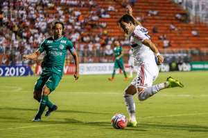 Guarani x São Paulo - Na Vila, Tricolor colocará o Corinthians nas quartas?