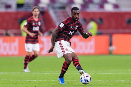 Ventilado por Benfica e Tottenham, cria do Fluminense indica renovação com Flamengo