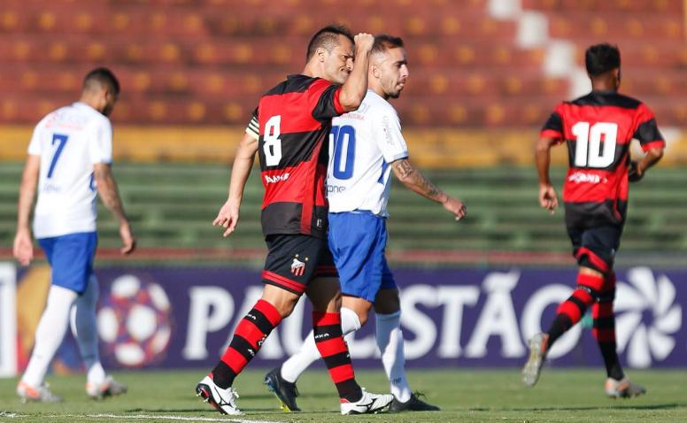 Corrêa deixou o seu. (Foto: Miguel Schincariol / Ituano)