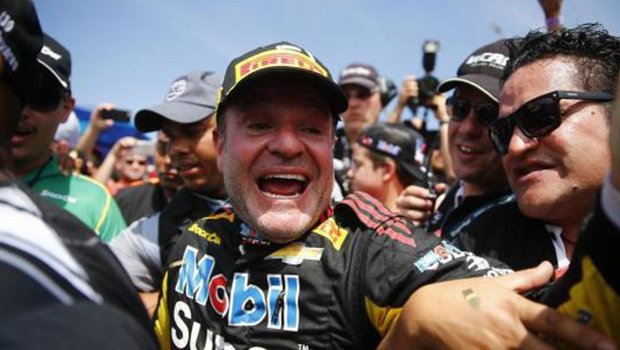 Ricardo Zonta e Rubens Barrichello são os primeiros vencedores da Stock Car 2020