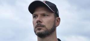 Técnico entra para a história do Ituano e garoto comemora 