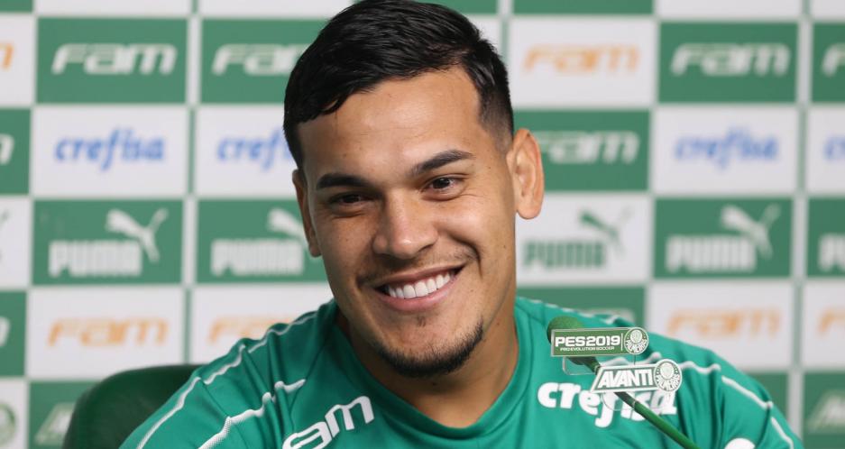 Palmeiras encaminha acordo com Gómez e aguarda documentação para fechar registro