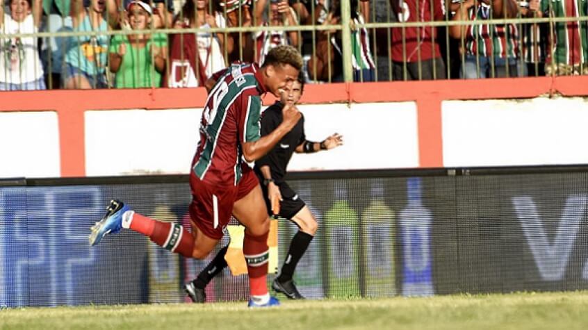 Fluminense libera ex-Ponte e mais dois para buscarem outros clubes