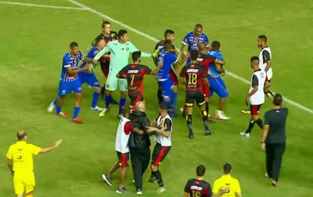 Jogo do Sport contra o rebaixamento tem briga entre comissões técnicas