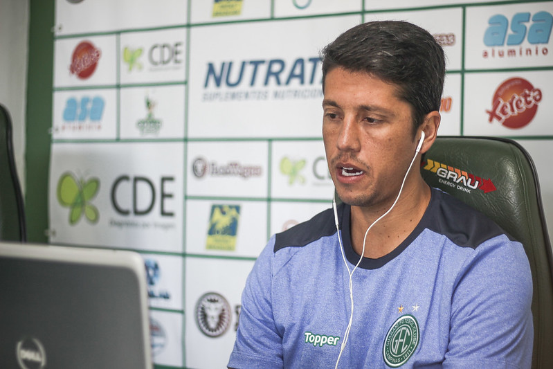 Após classificação dramática, Carpini analisa atuação do Guarani: ‘Sem evolução’