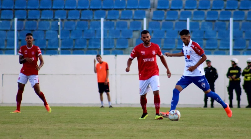 SERGIPANO: De olho na liderança, Sergipe enfrenta Itabaiana