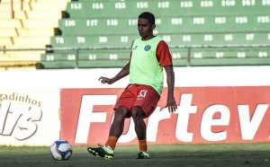 Volante se explica para internauta e alfineta companheiros de Guarani