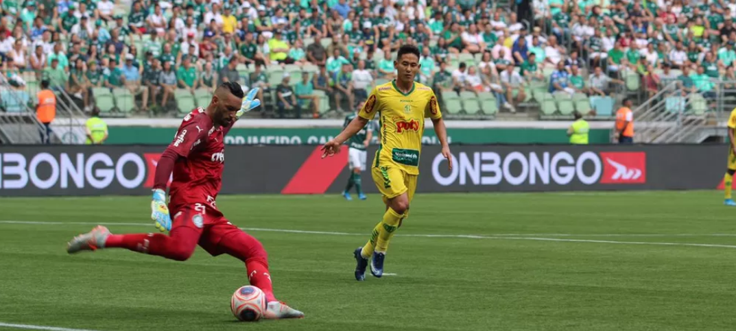 Após disputar o Paulistão, atacante assina rescisão com time do Brasileirão