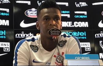 Jô vibra com gol em reestreia: ‘No Corinthians, a entrega tem que ser maior’