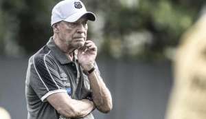 Após vexame, técnico do Santos critica arbitragem e diz que Ponte foi 'violenta'