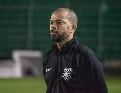 Técnico do Figueirense espera que eliminação no Catarinense tenha servido de lição