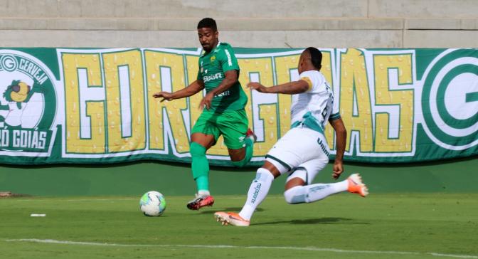 Cuiabá finaliza preparação para a Série B com vitória sobre o Goiás