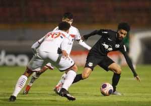 Braga esnoba com time reserva, dá sorte, e agora decide o caneco com Guarani